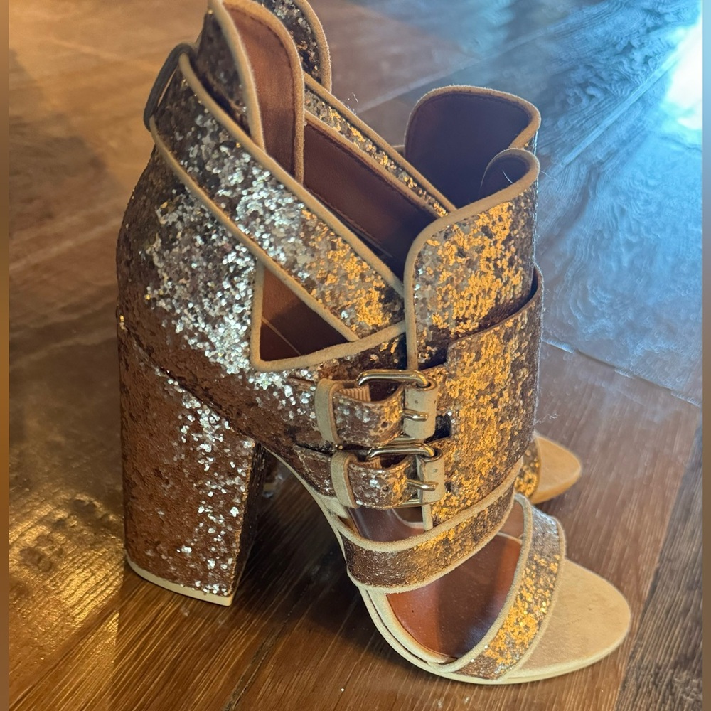 Givenchy Victoria Gold Glitter Biker Sandal - Picture 3 of 6